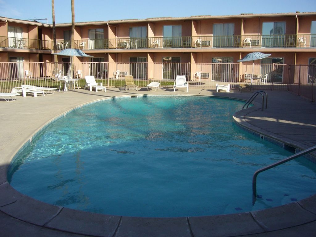 Royal Motor Inn Yuma Facilities photo