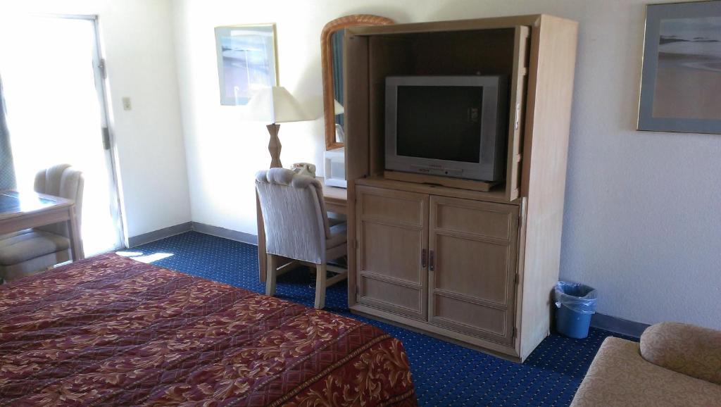 Royal Motor Inn Yuma Room photo