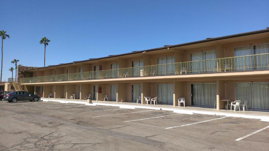 Royal Motor Inn Yuma Exterior photo